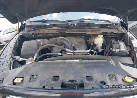 2017 Ram 1500 Sport z USA, uszkodzony, nr VIN 1C6RR6HT0HS547548